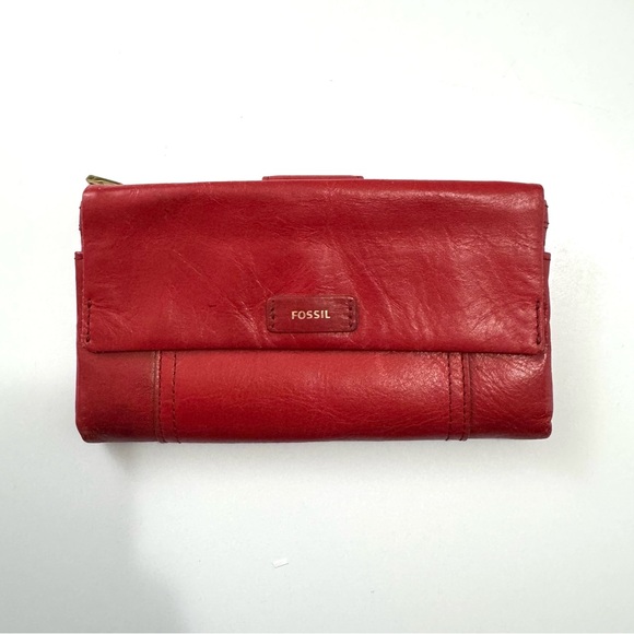 Fossil Handbags - Vintage Fossil Crimson Red Leather Ellis Clutch Wallet / Purse Classic Folding